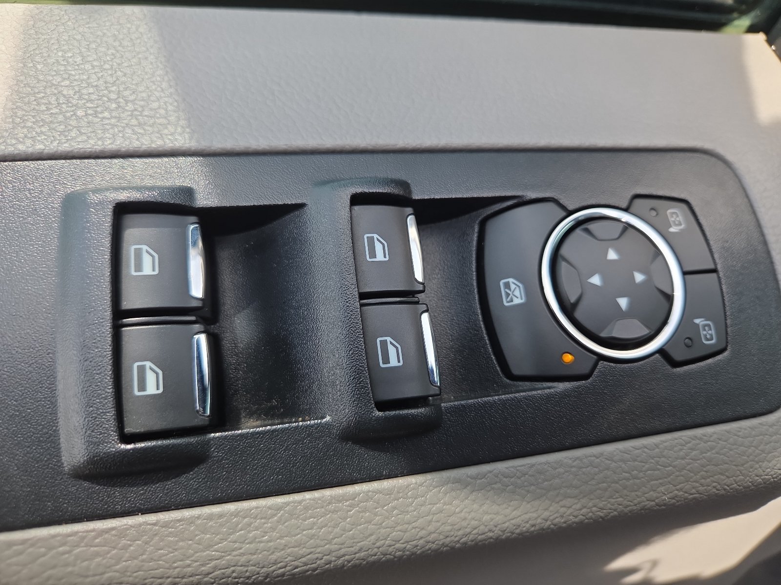 Used 2018 Ford F150 XLT w/ Equipment Group 302A Luxury AWD/4WD image 15