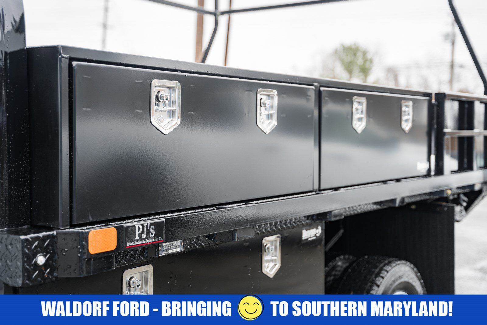 Used 2024 Ford F450 XL w/ Snow Plow Prep Package image 20