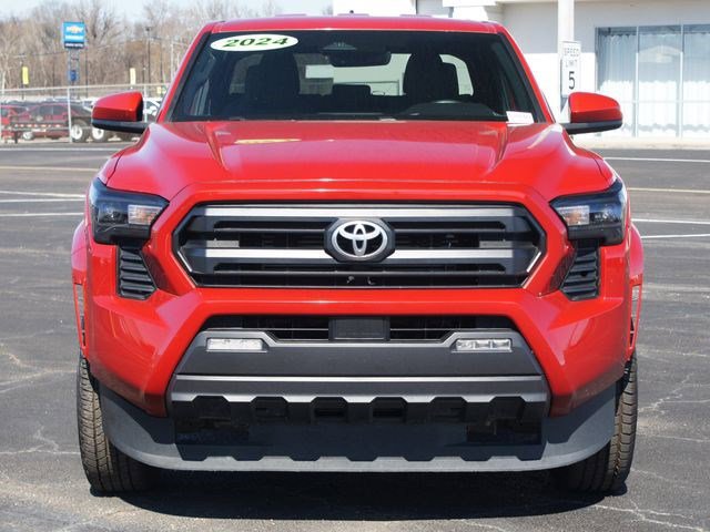 Used 2024 Toyota Tacoma SR5 RWD image 23