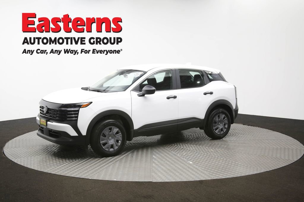 Used 2025 Nissan Kicks S image 56