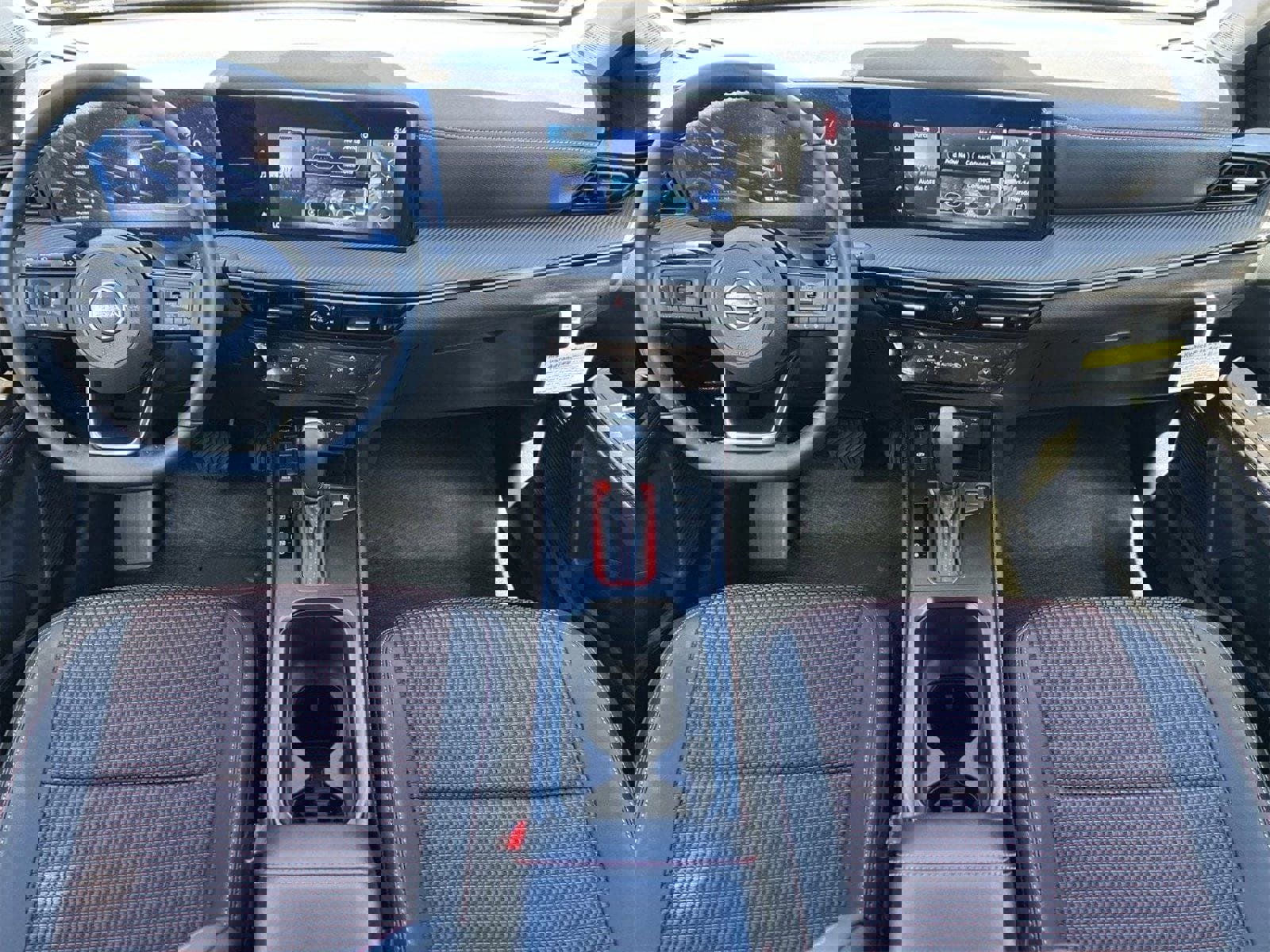 New 2025 Nissan Kicks SR image 19