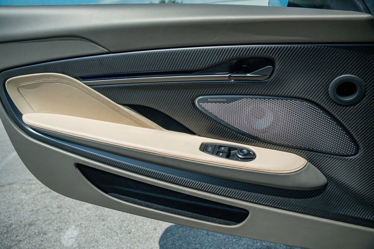 New 2026 Aston Martin Vanquish RWD image 32