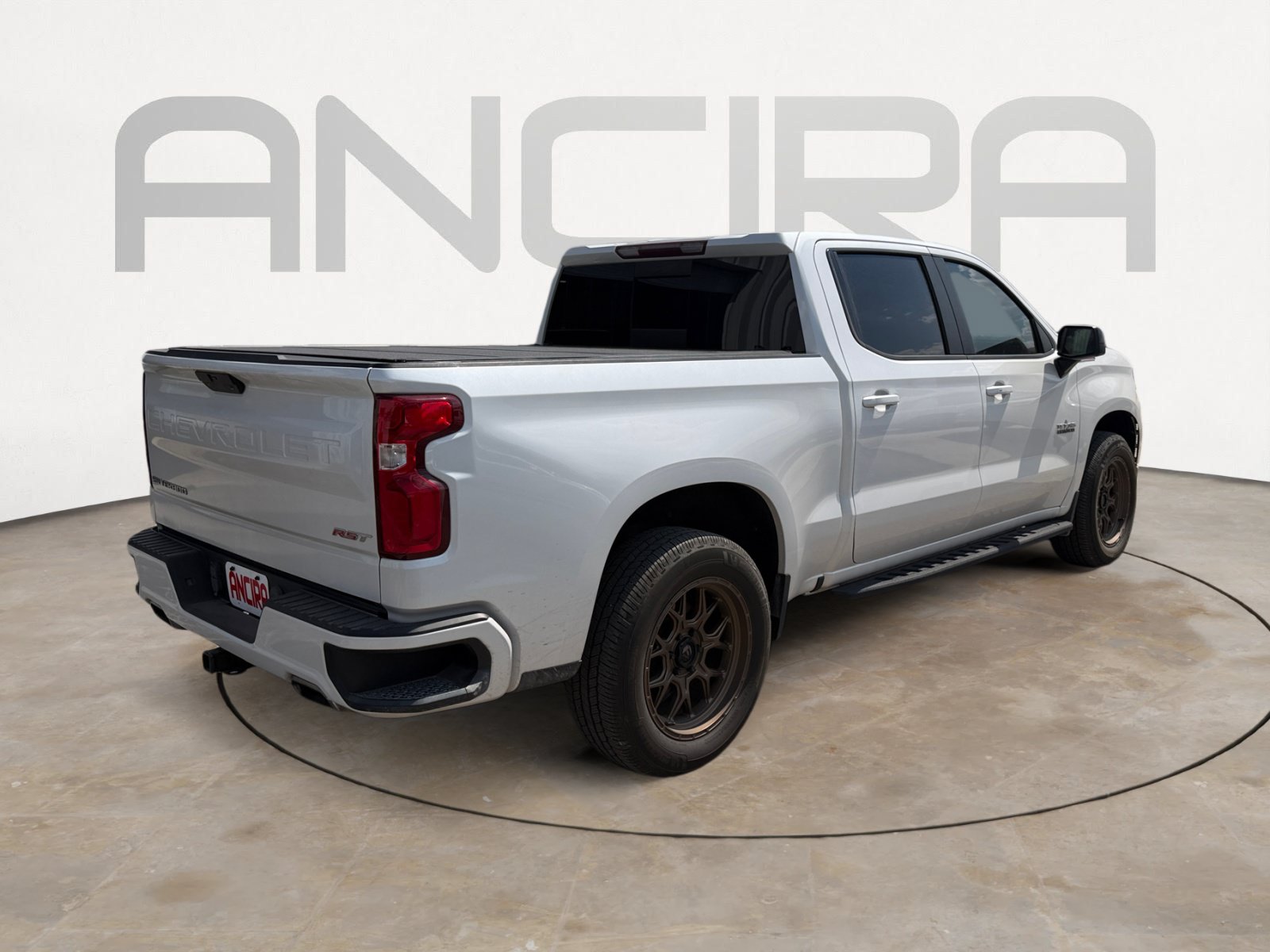 Used 2020 Chevrolet Silverado 1500 RST w/ Texas Edition AWD/4WD image 9