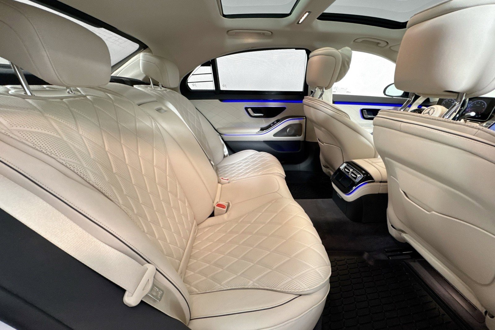 Certified 2025 Mercedes-Benz S 580 4MATIC Sedan image 26