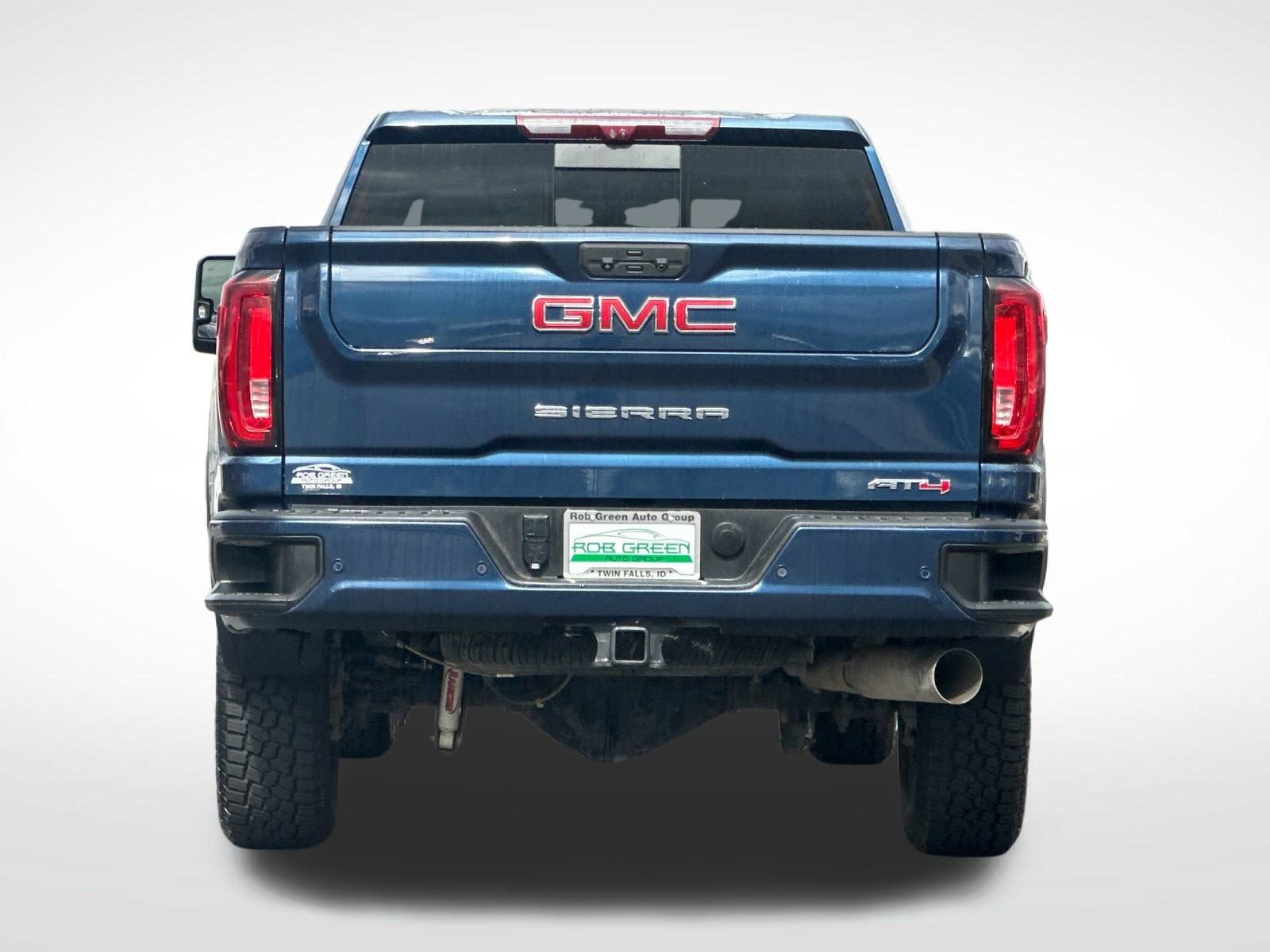 Used 2023 GMC Sierra 3500 AT4 w/ AT4 Preferred Package AWD/4WD video 4