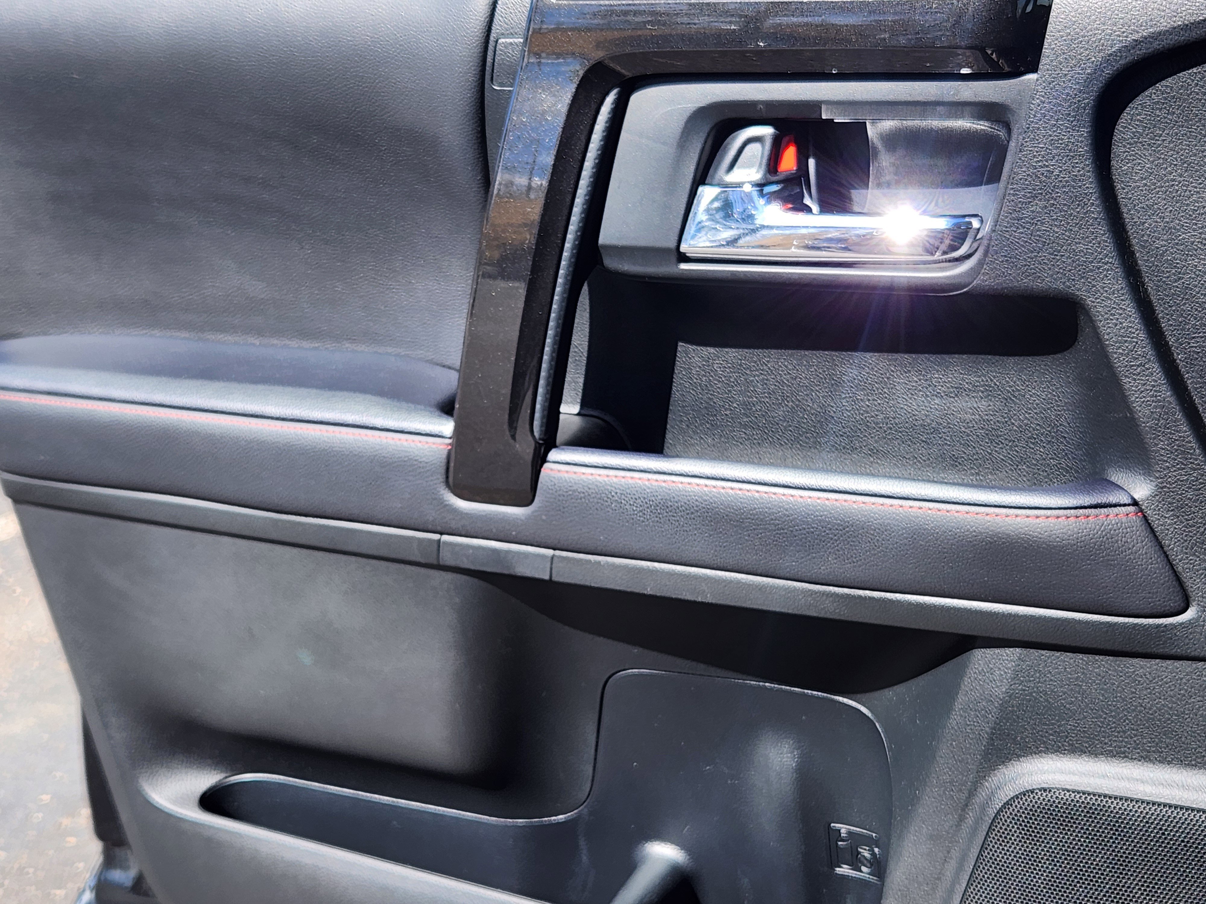 Used 2022 Toyota 4Runner TRD Off-Road image 11