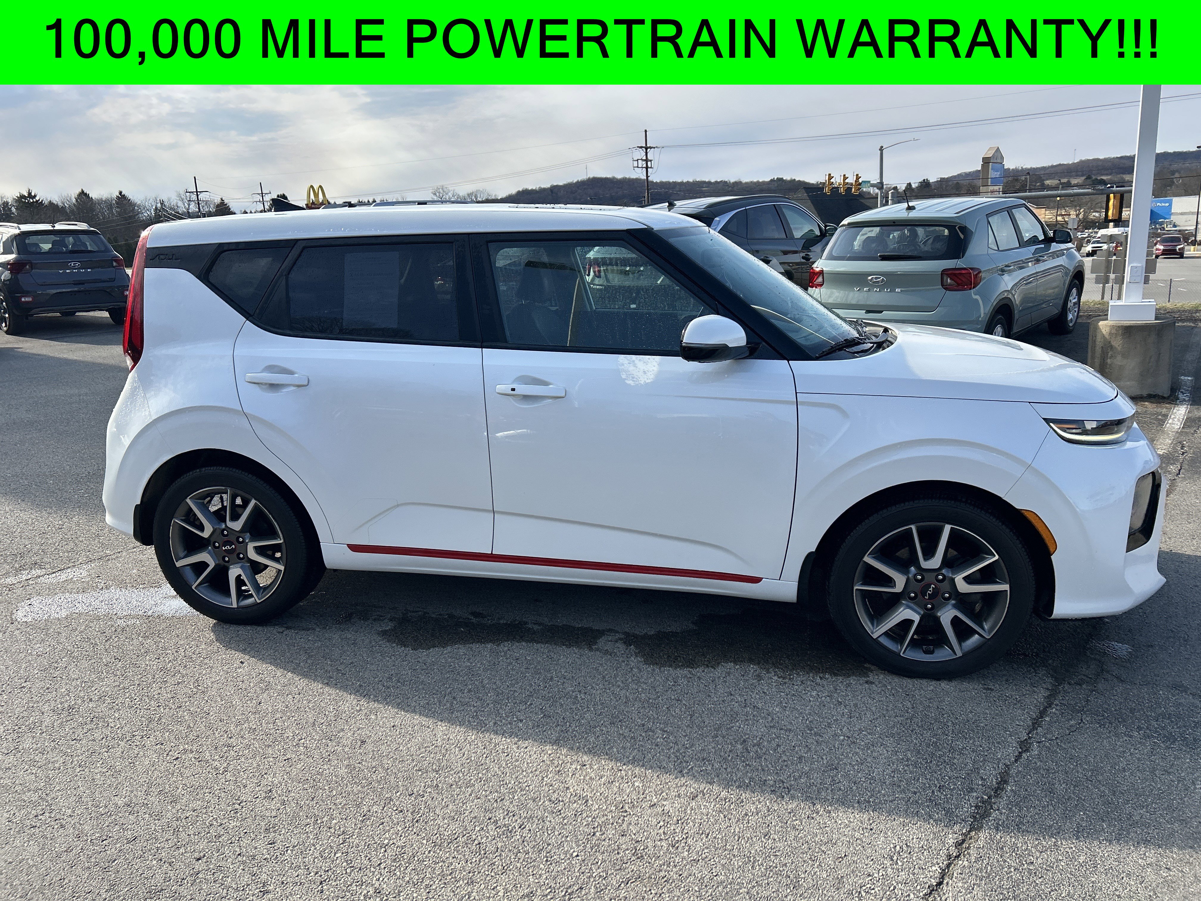 Used 2022 Kia Soul Turbo image 9