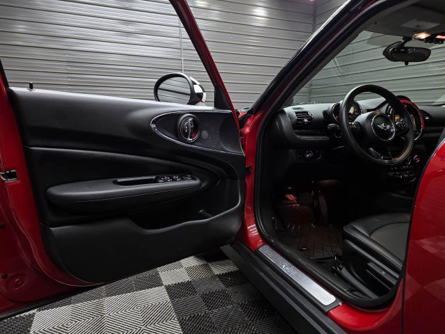 Used 2016 MINI Cooper Clubman FWD image 30