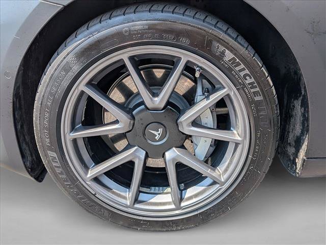 Used 2022 Tesla Model 3 Long Range AWD/4WD image 23