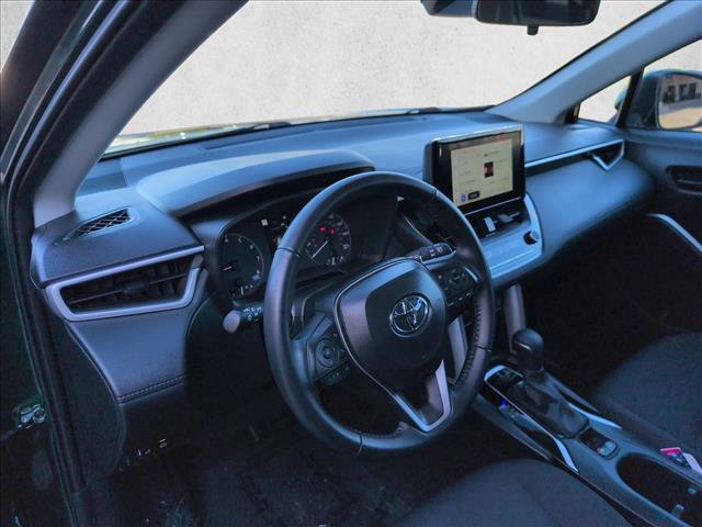 Used 2024 Toyota Corolla Cross LE AWD/4WD image 10
