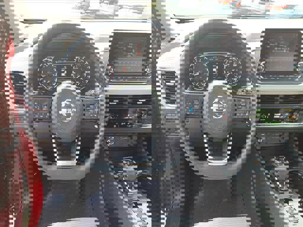 Certified 2023 Nissan Rogue SV image 14