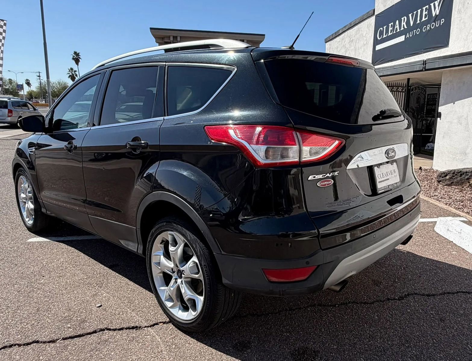 Used 2015 Ford Escape Titanium w/ Equipment Group 301A FWD image 5