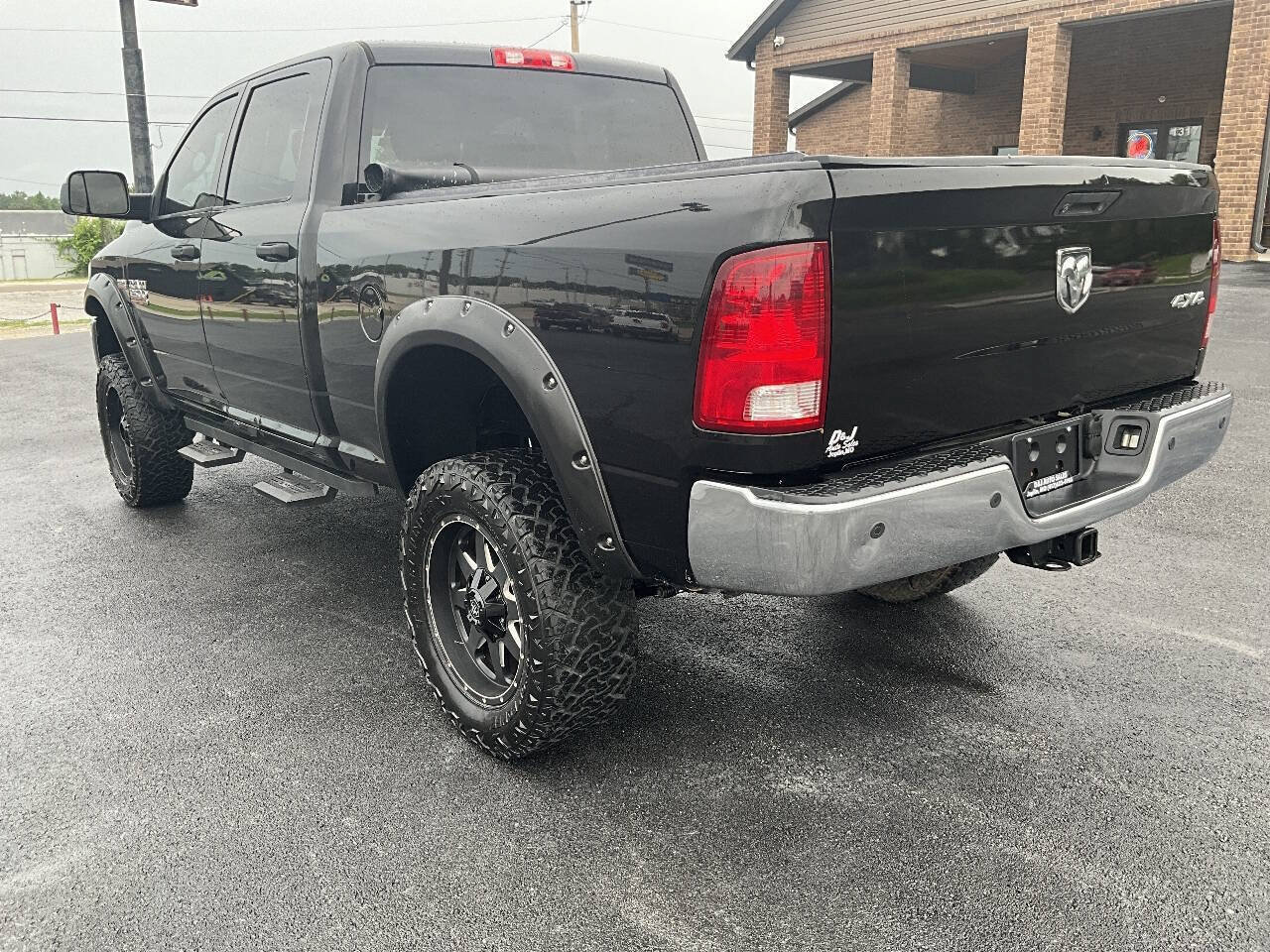 Used 2015 RAM 2500 Tradesman w/ Chrome Appearance Group AWD/4WD image 3