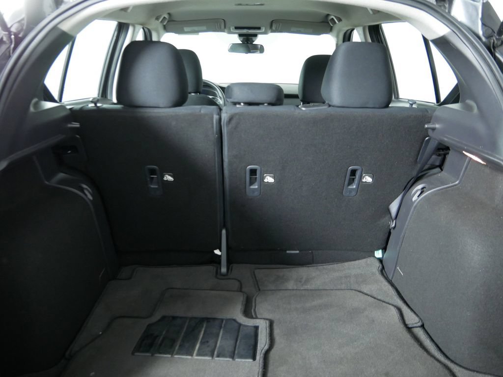 Used 2023 Nissan Kicks S FWD image 17