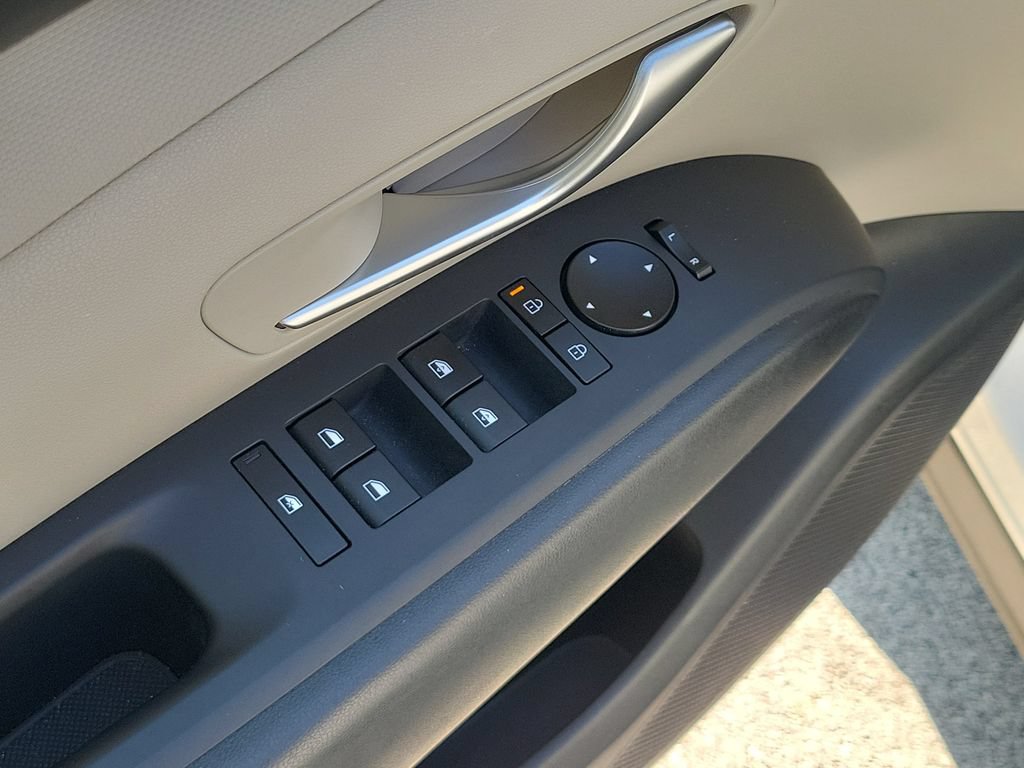 Used 2025 Hyundai Tucson SEL FWD image 20