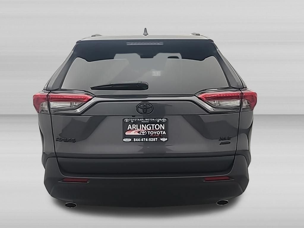 Used 2022 Toyota RAV4 XLE Premium AWD/4WD image 6