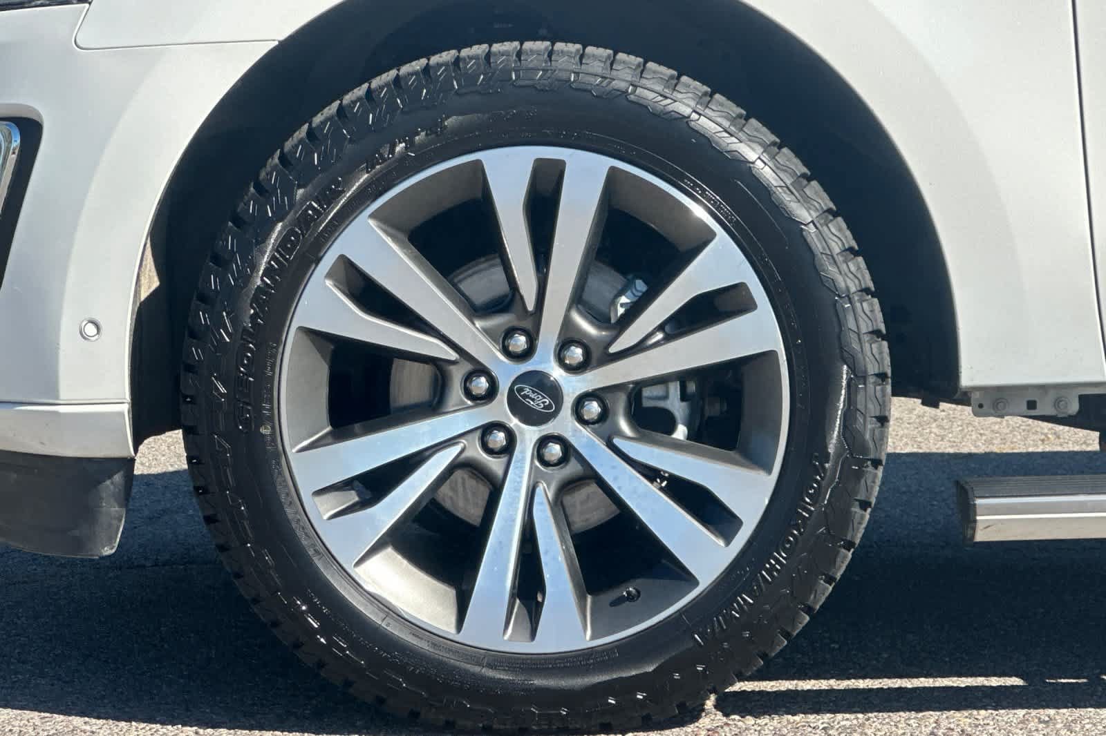Certified 2020 Ford Expedition Max Platinum AWD/4WD image 28