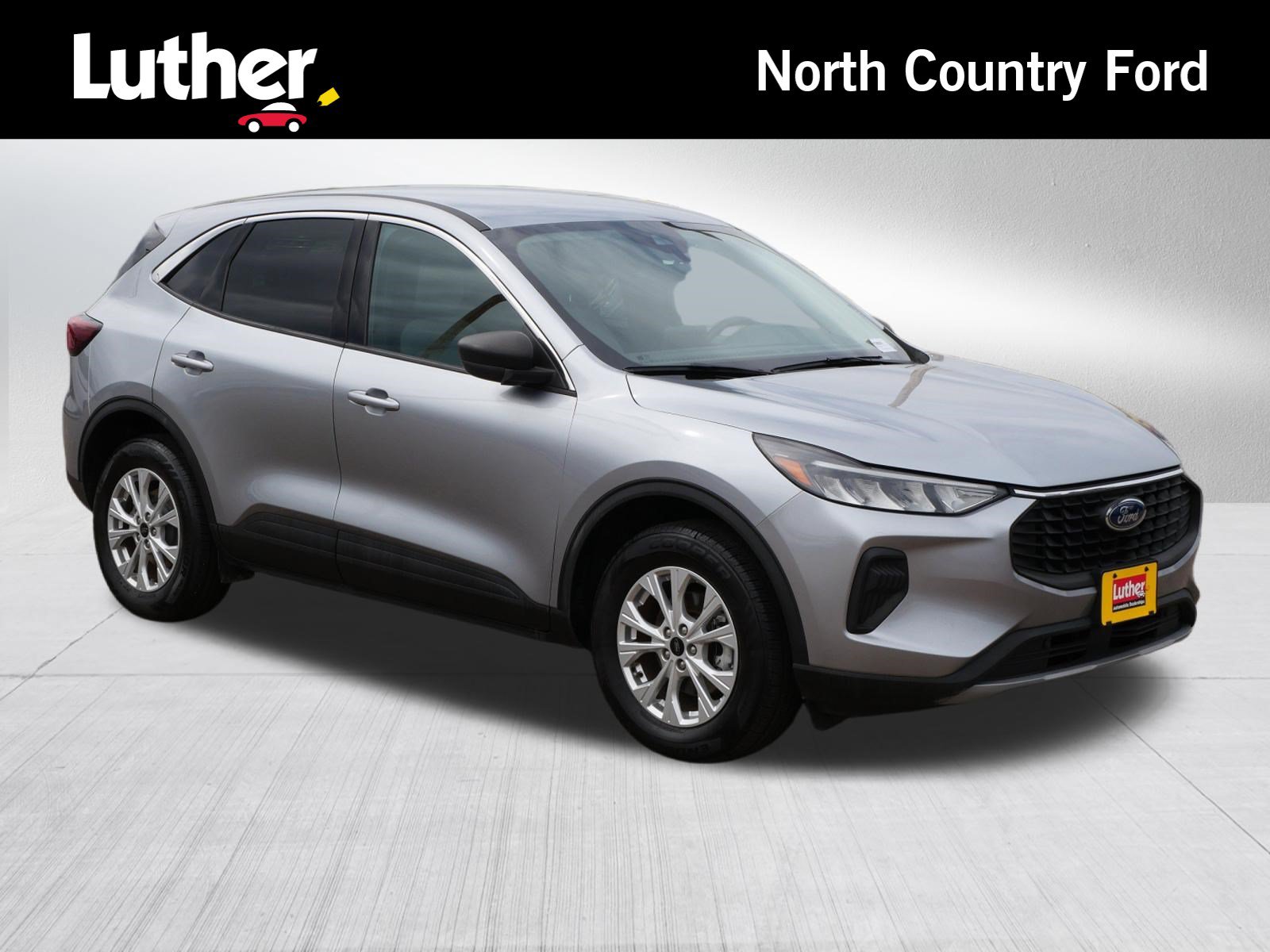 Used 2024 Ford Escape Active AWD/4WD image 1