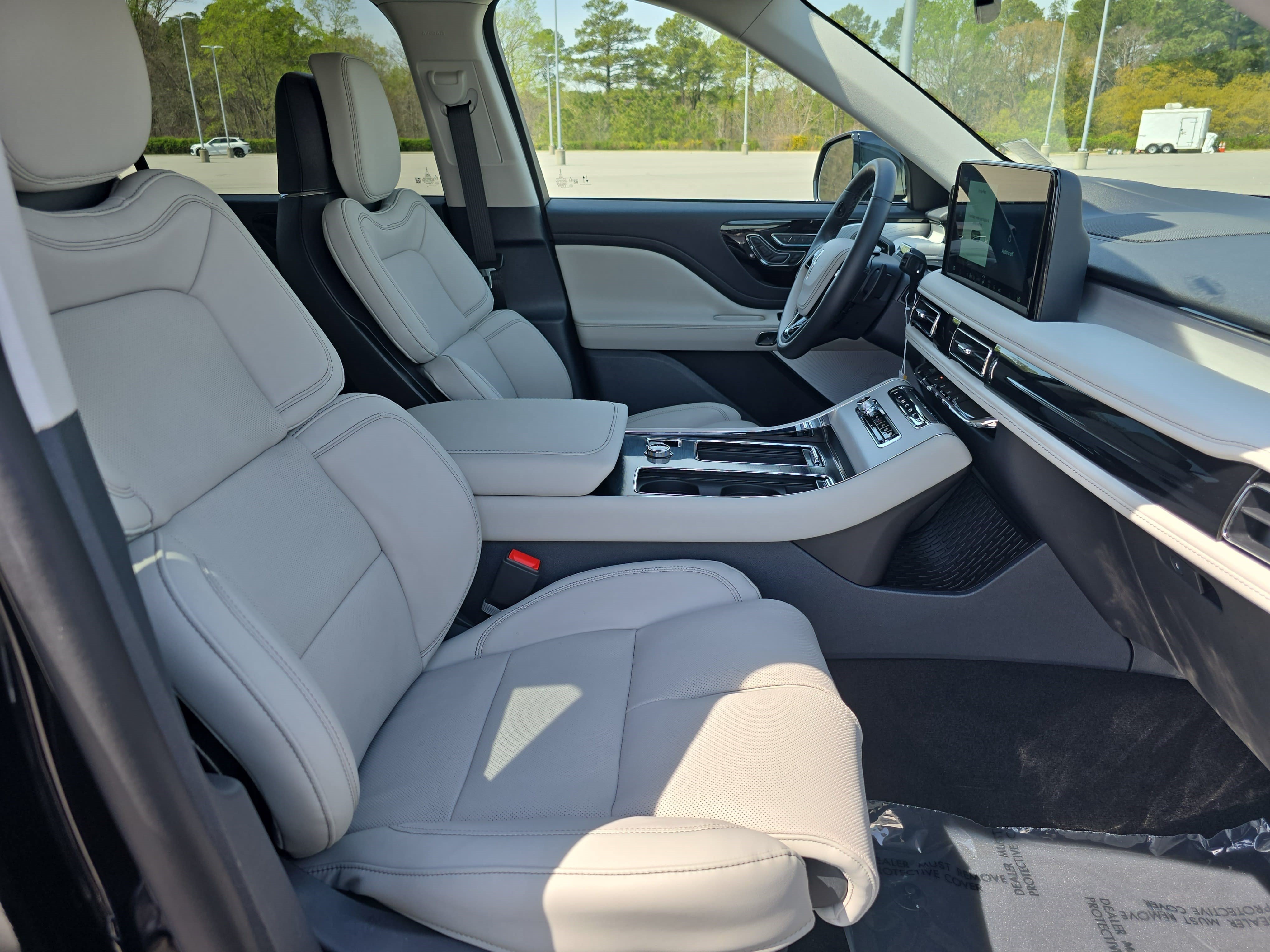 New 2026 Lincoln Aviator Reserve AWD/4WD image 10
