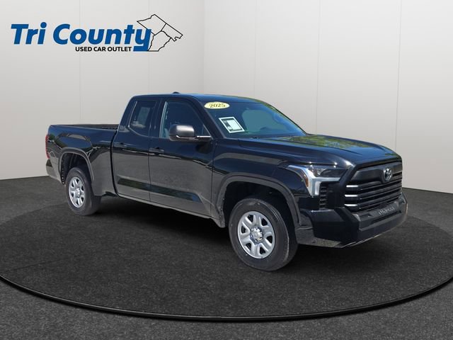 Certified 2025 Toyota Tundra SR AWD/4WD image 1