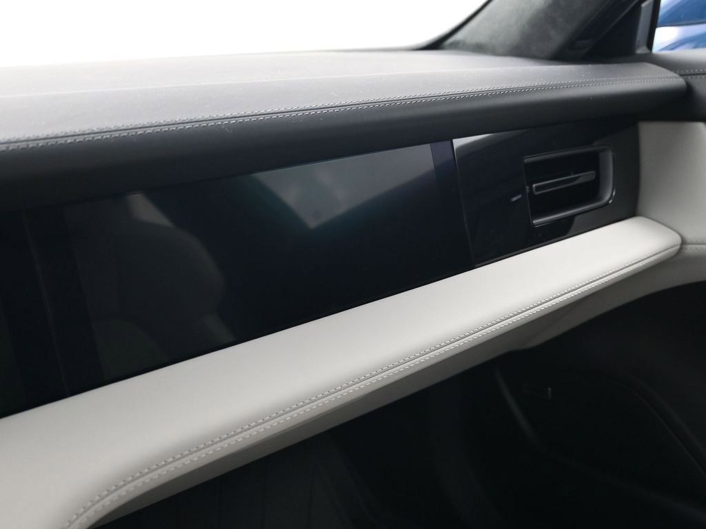 Used 2024 Porsche Taycan GTS image 23