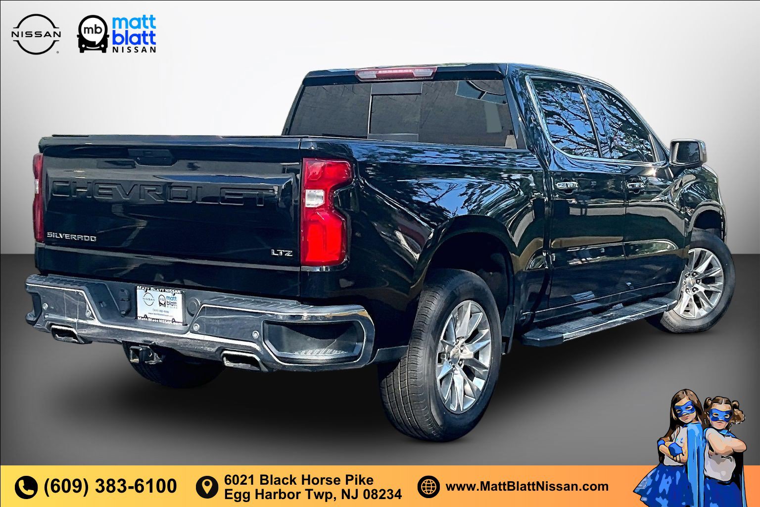 Used 2022 Chevrolet Silverado 1500 LTZ w/ LTZ Premium Package AWD/4WD image 12