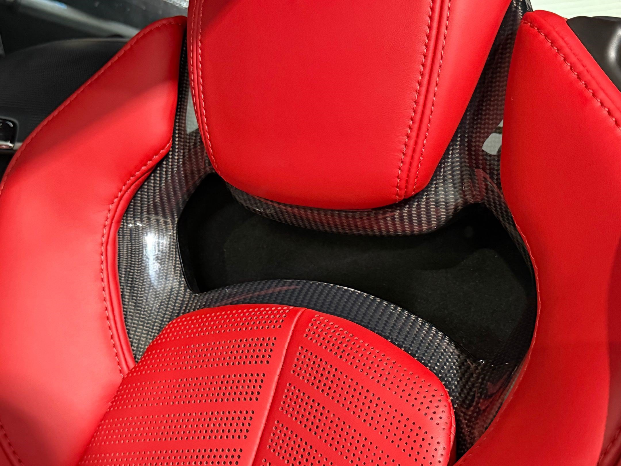 Used 2024 Chevrolet Corvette Stingray Premium Cpe w/ Stealth Interior Trim Package RWD image 27