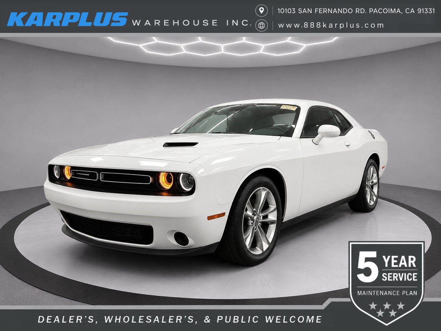 Used 2021 Dodge Challenger SXT AWD/4WD image 1