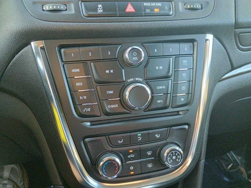 Used 2016 Buick Encore FWD image 30