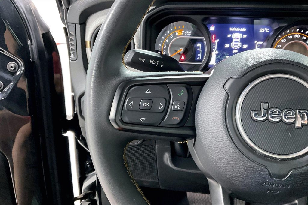 Used 2024 Jeep Wrangler Unlimited Sport AWD/4WD image 25
