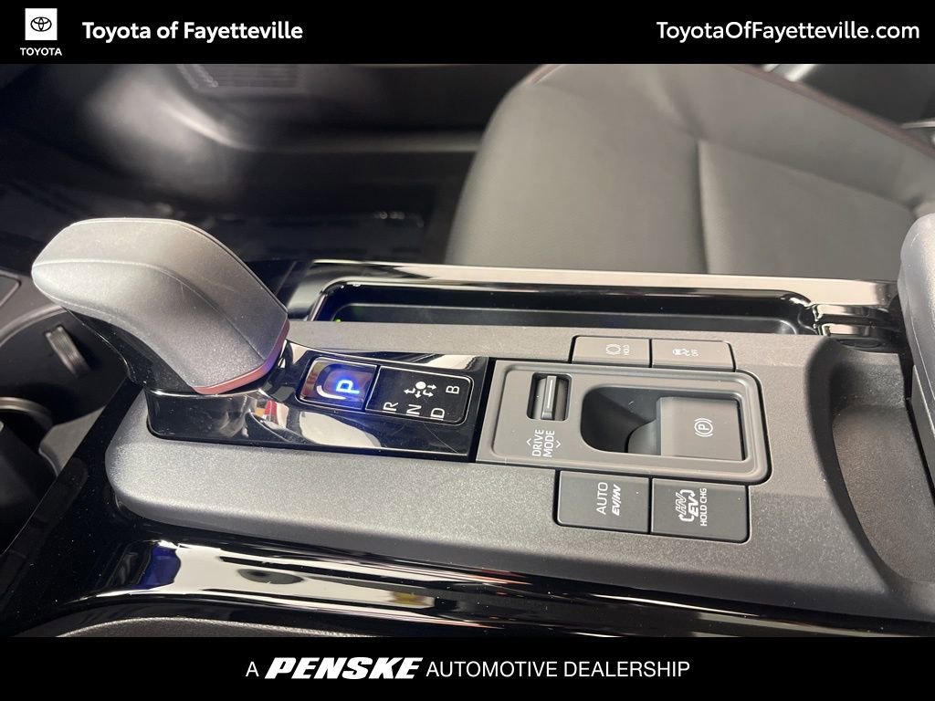 Used 2024 Toyota Prius Prime XSE Premium image 66