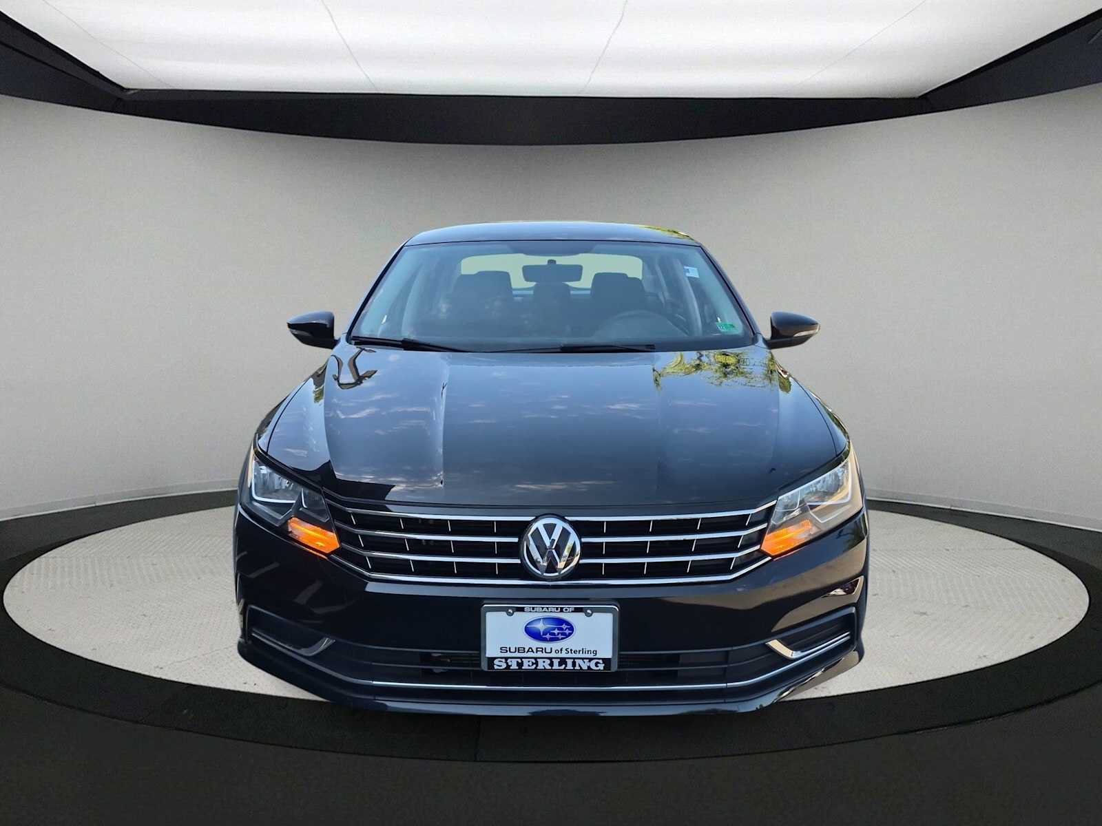 Used 2016 Volkswagen Passat 1.8T S FWD image 3