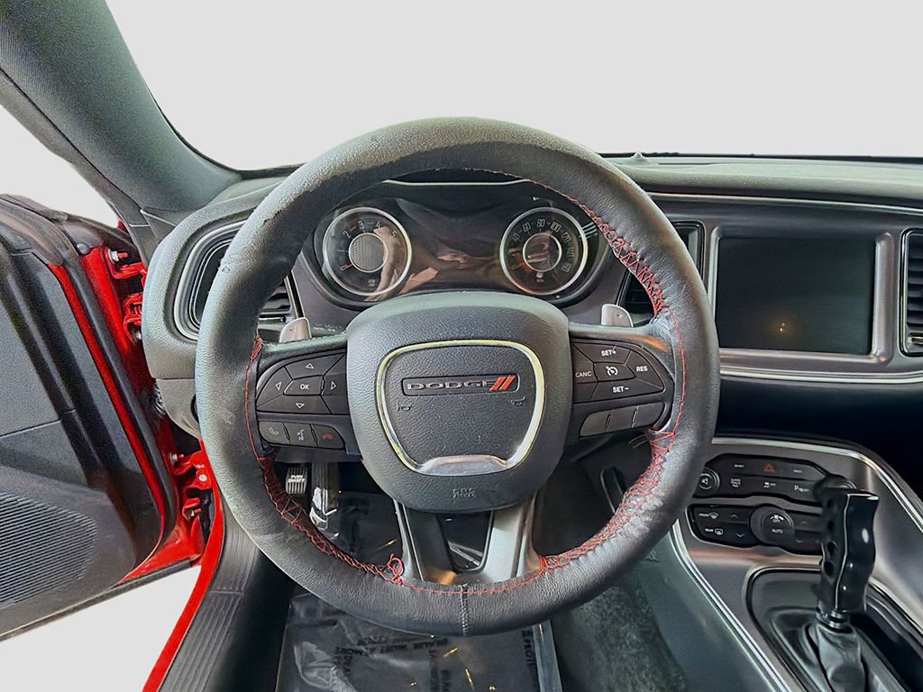 Used 2015 Dodge Challenger R/T Plus RWD image 30