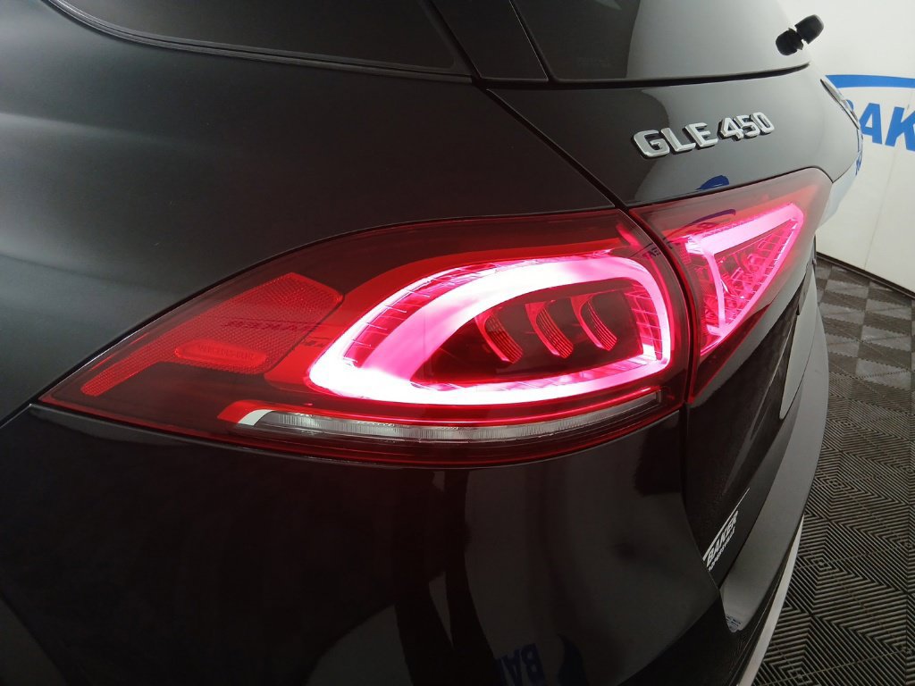 Used 2020 Mercedes-Benz GLE 450 4MATIC image 33