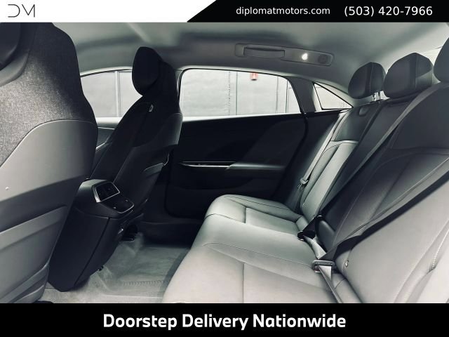 Used 2025 Lucid Air Pure RWD image 23
