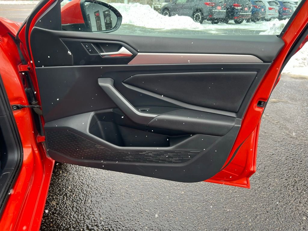 Used 2019 Volkswagen Jetta SE image 30