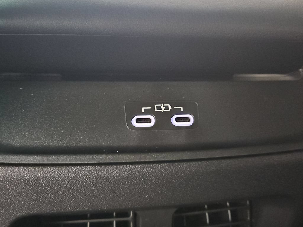 New 2026 Toyota C-HR AWD/4WD image 28