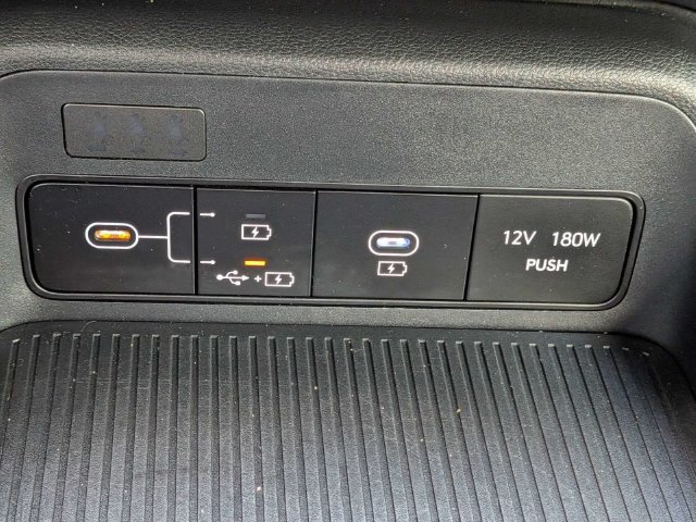 Used 2024 Hyundai Kona SE FWD image 23
