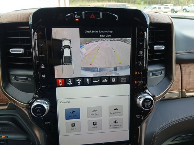 Used 2024 RAM 2500 Limited w/ Safety Group image 43