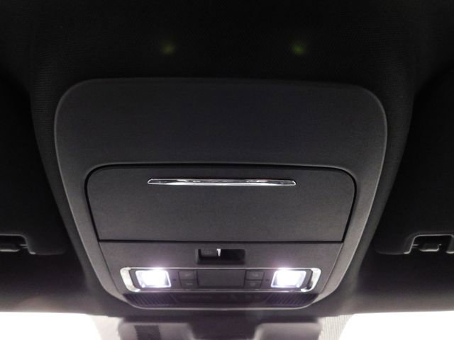 Used 2025 Ford F150 Platinum w/ FX4 Off-Road Package image 32