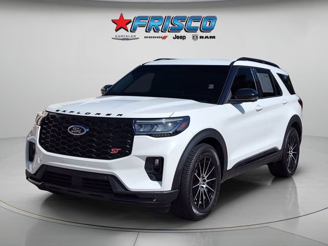 Used 2025 Ford Explorer ST AWD/4WD image 3