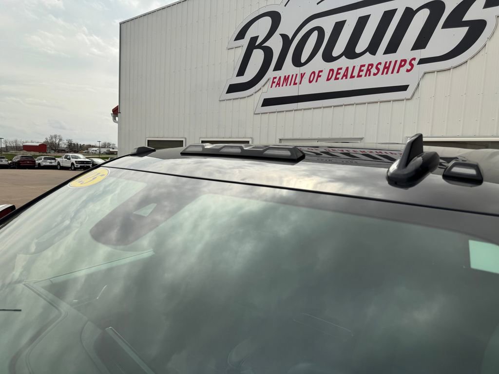 Used 2025 Chevrolet Silverado 3500 LTZ w/ LTZ Premium Package image 19