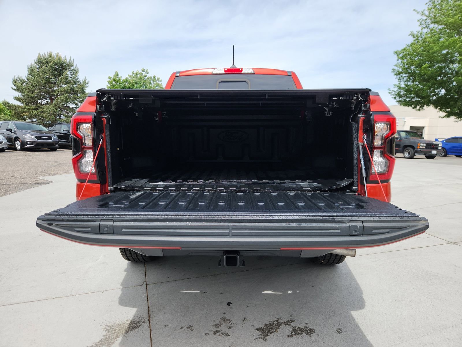 Used 2024 Ford Ranger Lariat w/ Trailer Tow Package AWD/4WD image 13