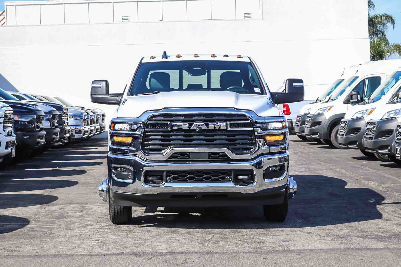 New 2027 RAM 3500 Tradesman AWD/4WD image 2