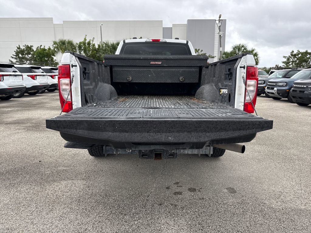 Used 2022 Ford F250 XL w/ Power Equipment Group image 25