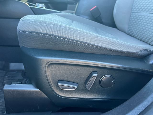 Used 2022 Ford Escape SE w/ Convenience Package image 10