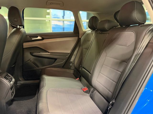 Used 2022 Volkswagen Taos SE image 18