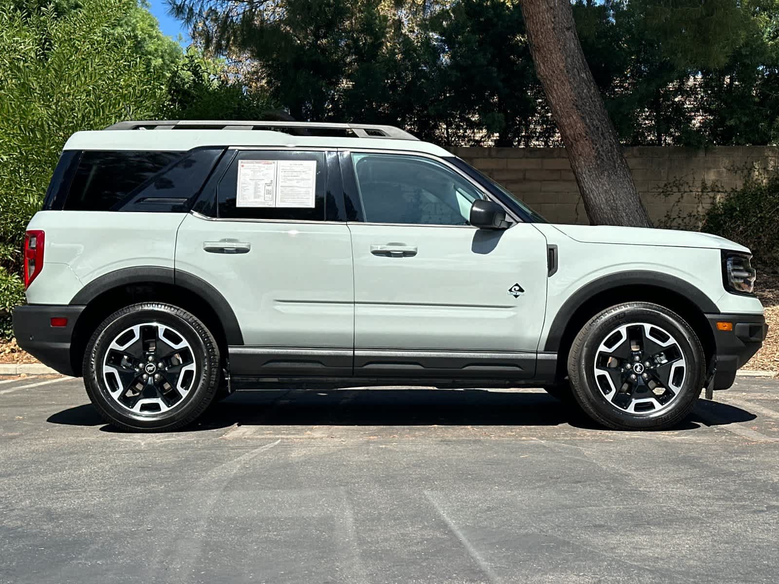 Certified 2023 Ford Bronco Sport Outer Banks AWD/4WD image 8