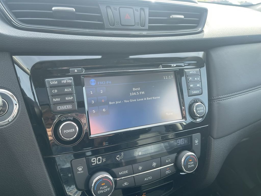 Used 2017 Nissan Rogue SL w/ SL Premium Package image 15