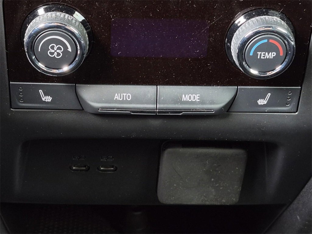 Certified 2025 Chevrolet Traverse RS w/ LPO, Floor Liner Package image 41